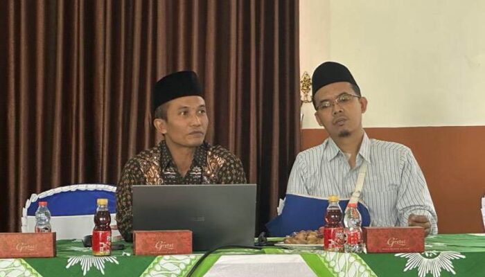 LPP PWM Jateng Apresiasi Pesantren Muhammadiyah Darul Arqom Patean Kendal Wujudkan Pesantren Tafaqquh fii Ad-Din (Muadalah Muallimin)