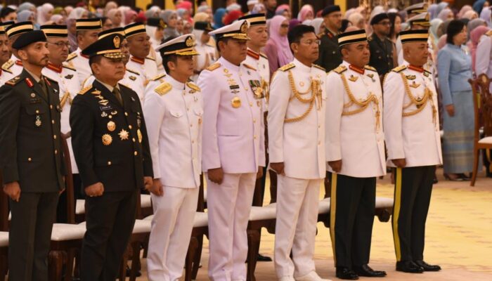 Panglima TNI Dianugrahi Tanda Kehormatan Panglima Gagah Angkatan Tentera Kerajaan Malaysia Atas Dedikasinya