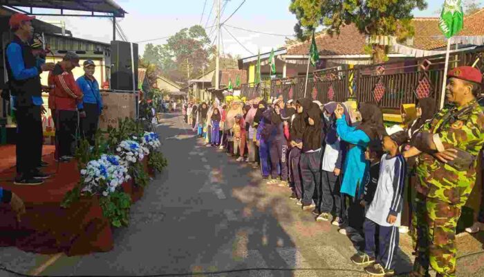 Ribuan Warga dan Simpatisan Muhammadiyah Ikuti Jalan Sehat di Desa Langkap Bumiayu Brebes 