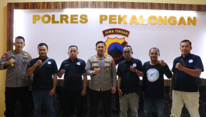 Komunitas Pewarta Kajen (Kowarka) Jalin Silaturahmi dengan Polres Pekalongan