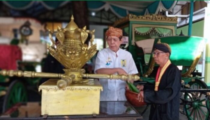 Kabupaten Pemalang Lestarikan Budaya Melalui Prosesi Jamasan Kereta Kencana dan Benda Pusaka