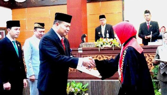 Sah, Pimpinan DPRD Brebes Resmi Dilantik