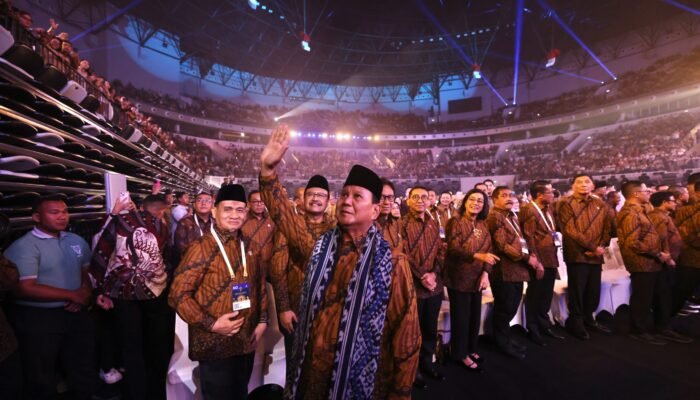 Momen Prabowo Sapa dan Salami Semua Pemuka Agama yang Hadir di Perayaan Natal Nasional