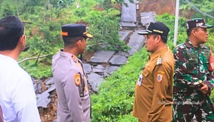 Jalan Longsor di Desa Wisnu, Pemkab Pemalang Siapkan Solusi Konstruksi Permanen