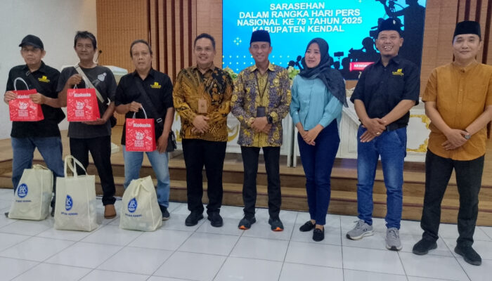 Peringati HPN Tahun 2025 Forum Wartawan Kendal Gelar Sarasehan dan Aksi Solidaritas