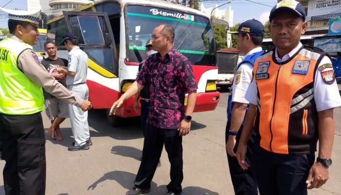 Dishub Kabupaten Kendal Lakukan Ramp Check Armada Bus Angkutan Umum