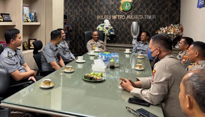 Kalapas Cipinang dan Kapolres Metro Jakarta Timur Perkuat Sinergi Keamanan