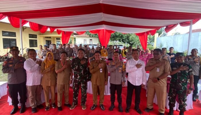 Bupati Mansur Hidayat Pimpin Penanaman Jagung Serentak di Techno Park Randudongkal