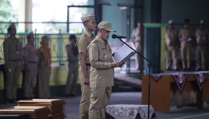 Bupati Mansur Hidayat Pimpin Apel Pagi, Semangati ASN Pemalang Awali Pekan Kerja