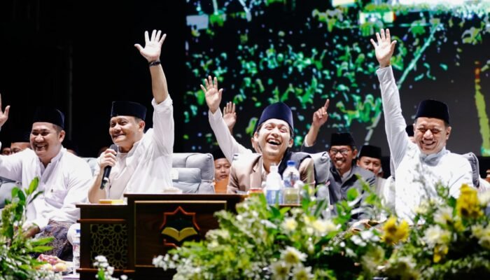 Gus Iqdam Puji Gubernur Ahmad Luthfi: Pemimpin Luar Biasa dan Dekat dengan Keluarga