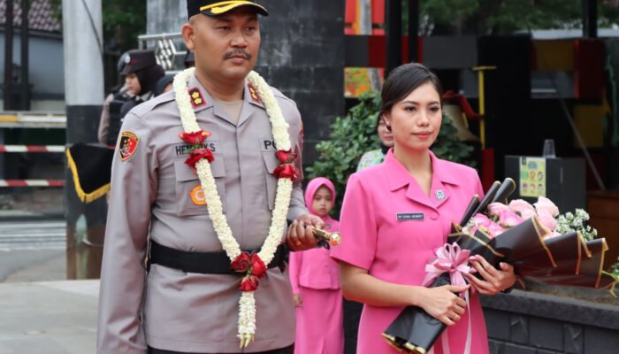 AKBP Hendri Susanto Kapolres Kendal Yang Baru