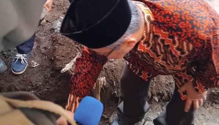 Menteri Dikdasmen Lakukan Groundbreaking Pembangunan Gedung Pesantren ABK al-Walidah Ajibarang Banyumas