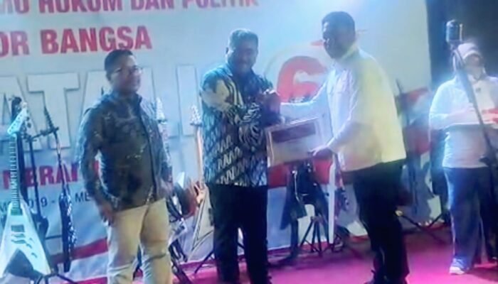 Putra Pemalang Bersinar di Depok, DR (C) Imam Subiyanto, S.H.,M.H., Raih Penghargaan Dosen Terbaik di Dies Natalis STIHPPB
