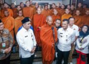 Bhikkhu Thudong Tiba di Semarang, Gubernur Jateng Sambut Hangat Simbol Toleransi