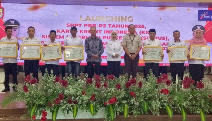Taat Bayar Pajak CV Fara Mukti Perkasa Raih Penghargaan Dari Pemkab Kendal