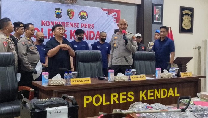 Operasi Aman Candi 2025, Kapolres Kendal: 13 Pelaku Kejahatan Berhasil Diamankan Beserta Barang Buktinya