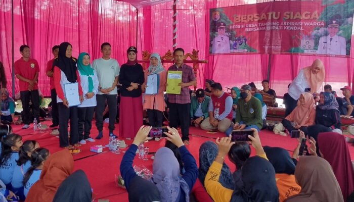 Sulit Dapatkan Pupuk Petani Desa Selo Minta Bantuan Mesin Penghancur Kotoran Hewan