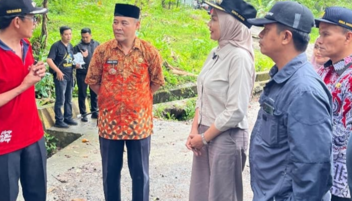Jalan Yang Longsor Di Desa Cening Segera Dibangun Dengan Anggaran 1,5 Miliar