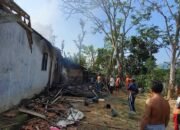 Kebakaran di Desa Waru, Rumah Milik Tarjuki Ludes Terbakar