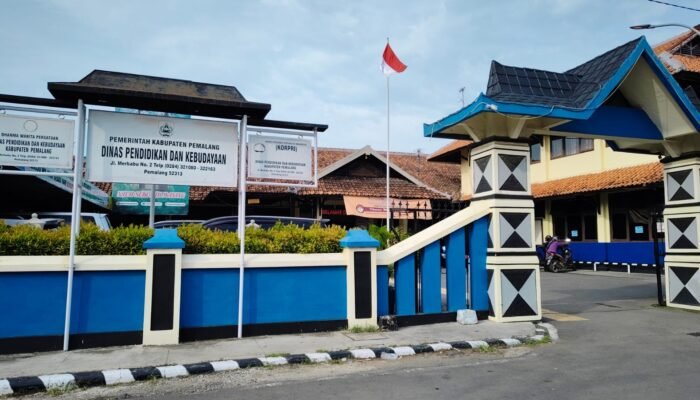 Sekdin Dikbud, Program Seragam Gratis Pemkab Pemalang Kini Sasar PAUD dan TK Seragam Akan Dibagikan