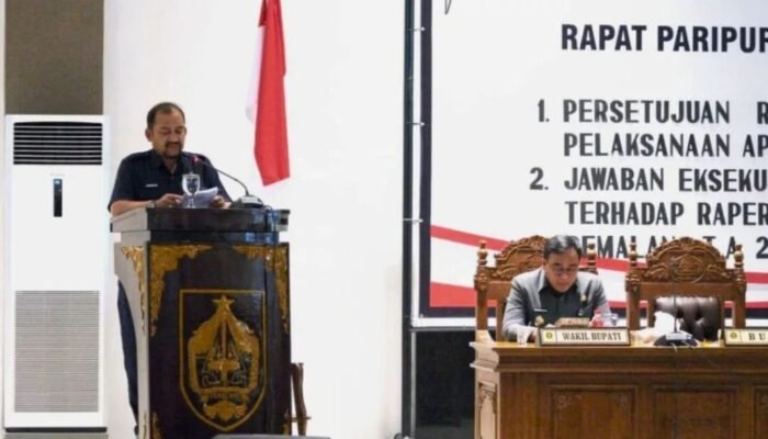 Bupati Anom Tanggapi Fraksi: Pemalang Siap Genjot Infrastruktur, Ekonomi, dan PAD 2025!