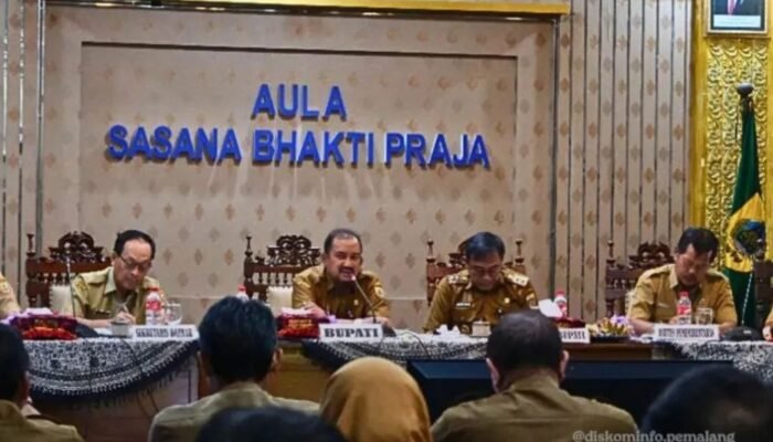 Genjot Kinerja, Bupati Anom Tekankan Optimalisasi Anggaran dan Fisik di Sisa Tahun 2025