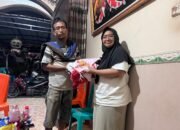 Wujud Cinta NKRI, Lulit Agusti Kurnia Anggota DPRD F Gerindra Bagikan Bendera dengan Biaya Pribadi,