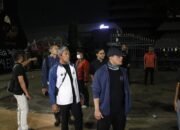 Demonstrasi Semarang Massa Bakar Kantin dan 3 Mobil di Kantor Pemprov Jateng