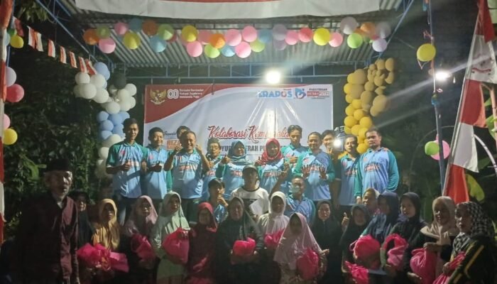 Malam Wungon HUT RI ke 80, Paguyuban Merah Putih dan Erapos Online Salurkan Santunan ke Janda Duda Lansia
