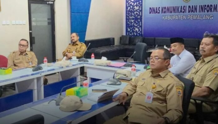 Dorong Sinergitas, Bupati Pemalang Hadiri Pengukuhan Pengurus LFSP Jawa Tengah