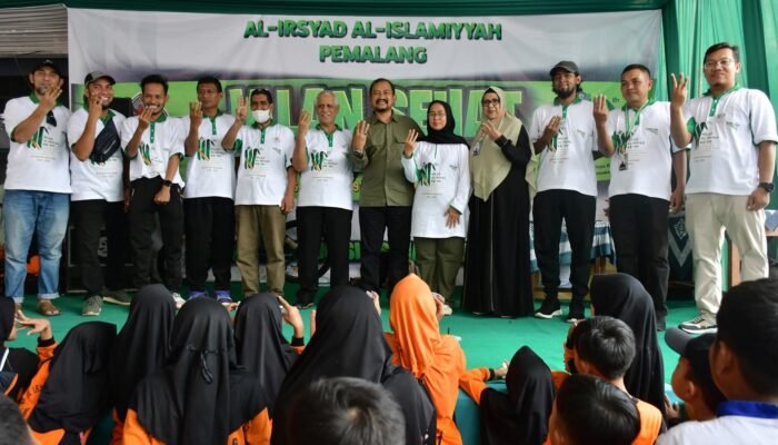 Bupati Pemalang Hadiri Milad Al-Irsyad ke-111, Bagikan Hadiah Sepeda Listrik