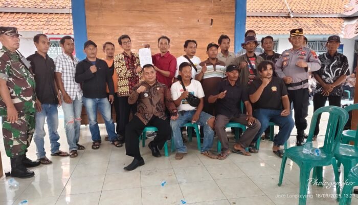 Ketua dan Wakil Ketua DPRD Pemalang Mangkir Audiensi, Warga Mojo Geram