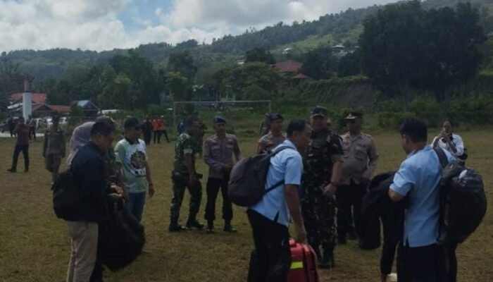 Atasi Keterbatasan Tenaga Medis, TNI Terbangkan Tim Kesehatan ke Luwuk Banggai