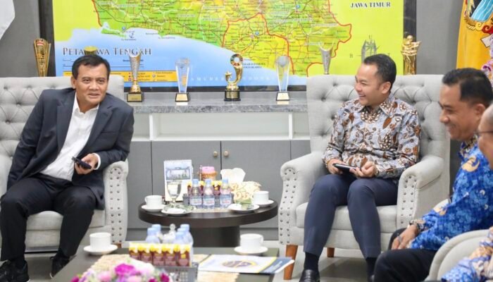 Efisiensi Kemenhub Ancam BST Solo, Gubernur Luthfi Dorong Gotong Royong Daerah