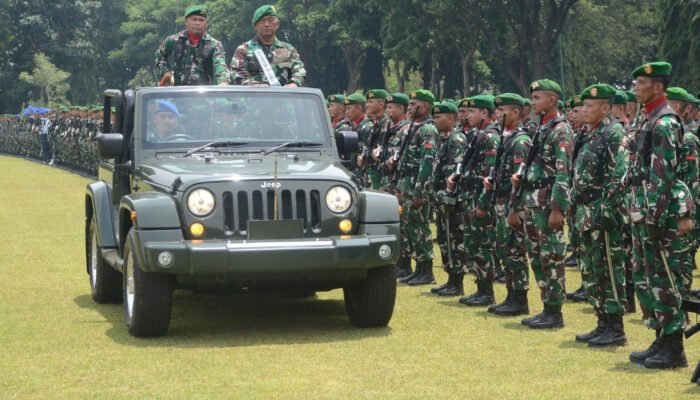 Geladi Puncak Peringatan HUT Kodam IV/Diponegoro Ke-75 Tahun 2025 Ditinjau Langsung Kasdam