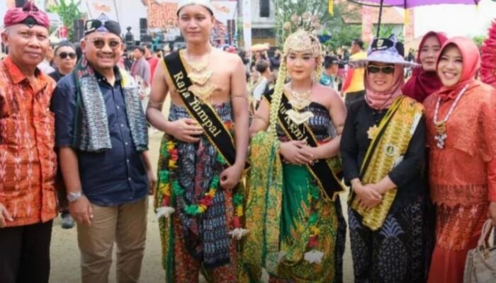 Pemkab Pemalang Dorong Sarung Goyor Tembus Pasar Global Lewat Festival Tahunan