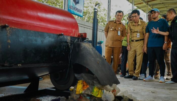 Ahmad Luthfi Apresiasi Desa Tersono Batang Sebagai Teladan Pengelolaan Sampah Mandiri