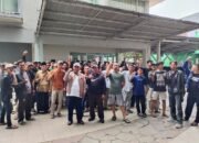 Diduga Serobot Lahan dan Pasang Plang, Kantor Pengembang BNR Digeruduk Warga dan Ahli Waris