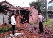 Rumah di Paguyangan, Brebes Roboh Akibat Hujan Lebat dan Kondisi Bangunan Rapuh