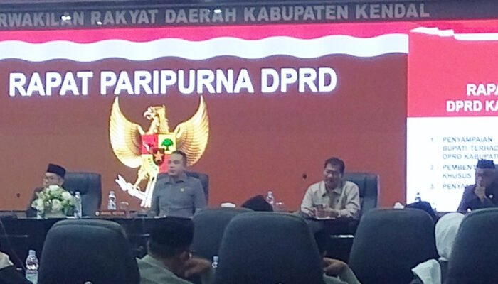 Rapat Paripurna DPRD Kabupaten Kendal, Mahfud Sodiq: Bahas Tiga Agenda Kegiatan