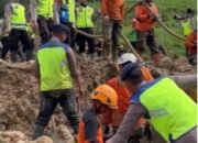 Solidaritas Bencana! Polres Pekalongan Terjunkan Puluhan Personel Bantu Korban Longsor Banjarnegara