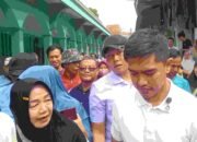 Kaesang Tinjau Korban Banjir Bumiayu dan Kunjungi Rumah Duka Bersama PSI Salurkan Bantuan