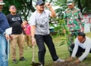 Bupati Anom Tanam Pohon Mangga di Randudongkal, Dorong Gerakan Hijau Desa