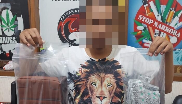 Jual Ganja dan Obat Keras, Buruh di Kedungwuni Ditangkap Polisi Pekalongan