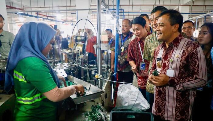 Refleksi Ekonomi Jawa Tengah 2025 Melesat Lampaui Nasional, Investasi Tembus Rp66 Triliun!