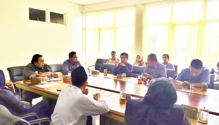 Dianggap “Tidak Aktif”, PKL Korban Kebakaran Pasar Pagi Pemalang Mengadu ke DPRD