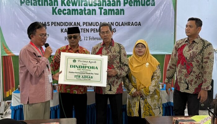Cetak Pengusaha Muda, Desa Kaligelang Rangkul ITB Adias Gelar Pelatihan Kewirausahaan