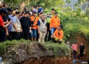 Atasi Longsor Ungaran, Ahmad Luthfi Targetkan Akses Warga Pulih Sepekan