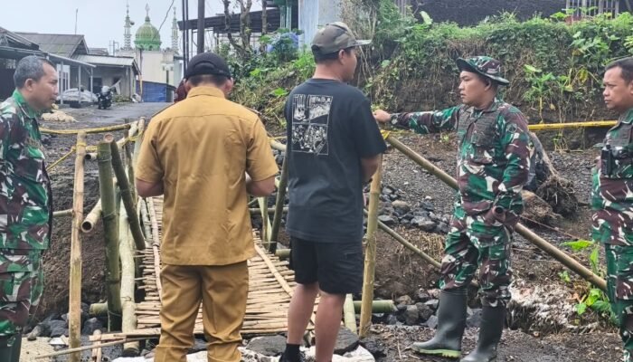 Pulihkan Akses Warga, Dandim Pemalang Kawal Pembangunan 9 Jembatan di Pulosari