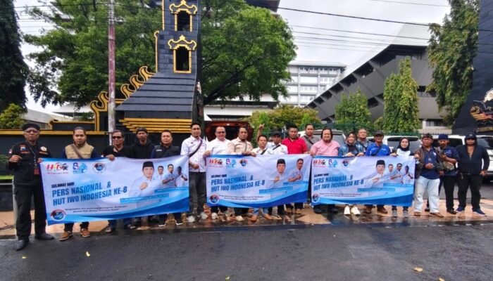 Sewindu IWOI, Ratusan Nasi Bungkus ‘Serbu’ Jalan Pahlawan